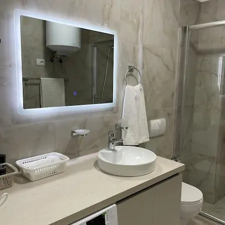 Luxury Next To Us Embassy Apartment Tirana